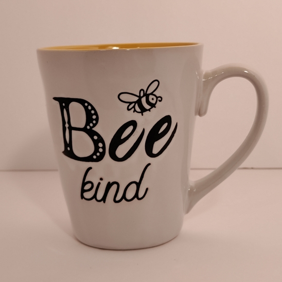 Other - BE KIND MUG
